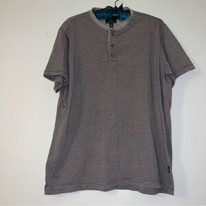 GH Bass & Co Size Large Short Sleeve Round Neck Striped Tee T-Shirt